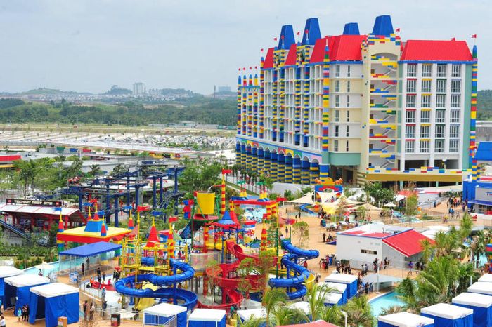 Khi đến với thiên đường Legoland, hãy thỏa sức vui chơi và quên hết mọi lo toan.