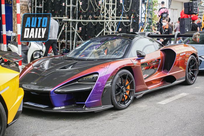 Dàn siêu xe trị giá hơn 600 tỷ đồng diễu hành tại Đà Nẵng, quy tụ từ Koenigsegg đến Lamborghini