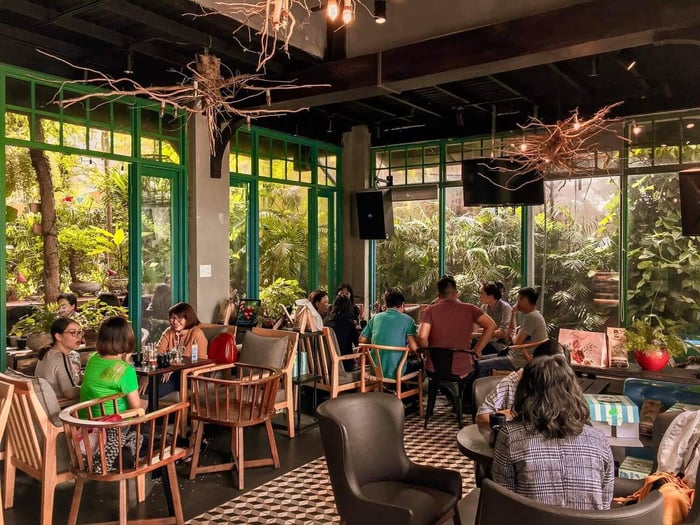 Ngon Avatar Coffee Garden Teahouse, một địa điểm cà phê đẹp tại Pleiku 2