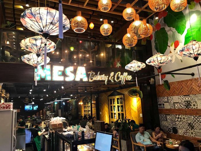 Đến Mesa Bakery Coffee để thưởng thức menu bánh ngọt độc đáo.