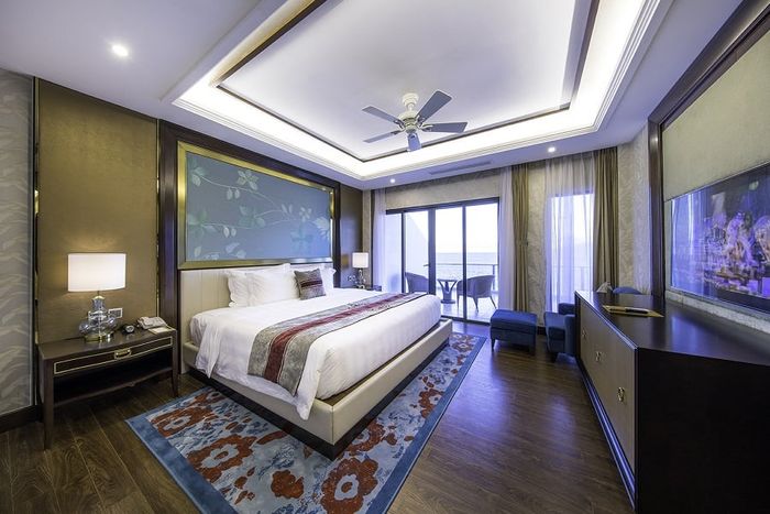 du lịch bụi Huế