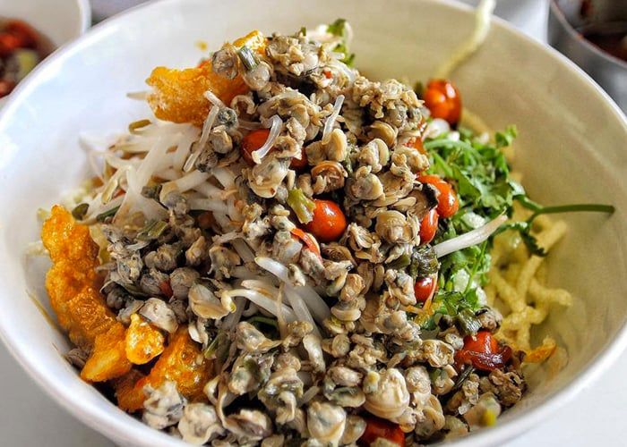 Khám phá du lịch bụi ở Huế