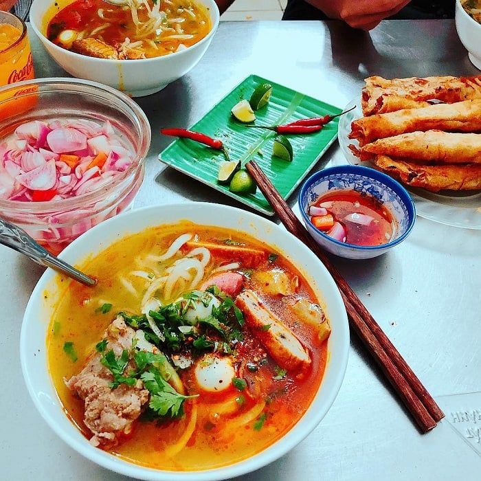 Bánh canh cá lóc