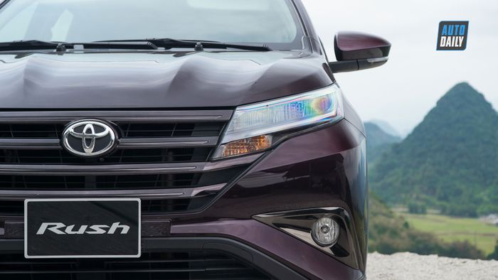 Đánh giá Toyota Rush – Xuất sắc ở cả vai trò MPV và SUV toyota-rush-012.jpg