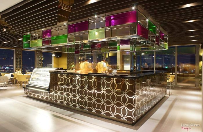 Top View Bar Đà Nẵng - Điểm ngắm toàn cảnh thành phố từ trên cao 11