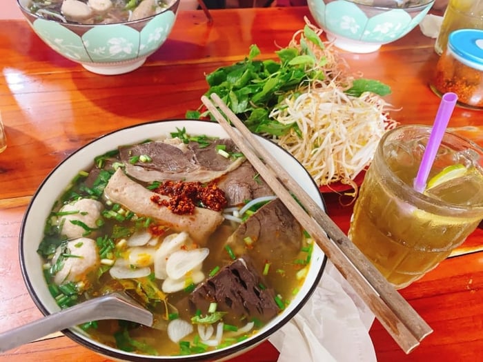 Bún bò Đà Lạt