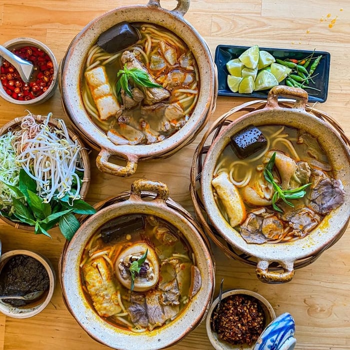 Bún bò Đà Lạt