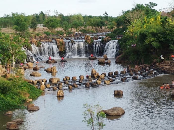 Khám phá những điểm du lịch hấp dẫn và địa danh nổi tiếng của Đồng Nai