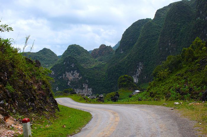 Du Già Hà Giang, nơi bản tiên nằm ở đầu tiên của Tổ quốc.