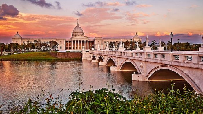 Trải nghiệm du lịch tuyệt vời tại Đài Nam, Đài Loan với Chimei Museum.