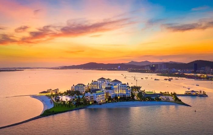 Biệt thự Lâu Đài Bảo Đại