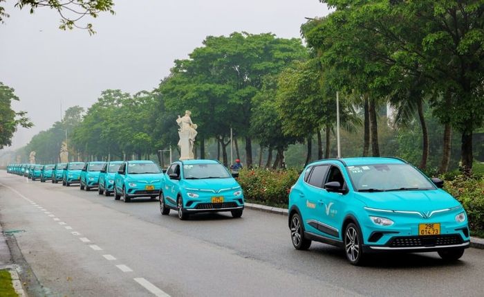 Hãng taxi Xanh SM là lựa chọn hoàn hảo cho chuyến du lịch Ba Vì (Ảnh: Sưu tầm)