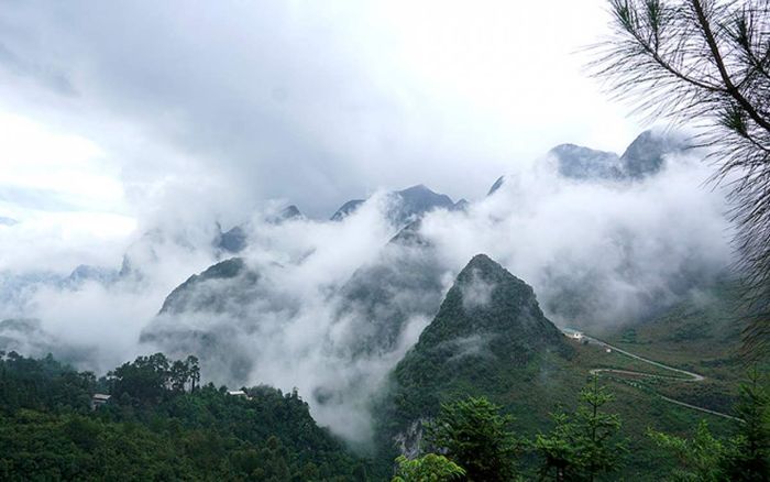 Khám phá lịch trình du lịch Hà Giang tự túc 3 ngày 2 đêm săn mây trên cao nguyên đá cùng Mytour.vn 9