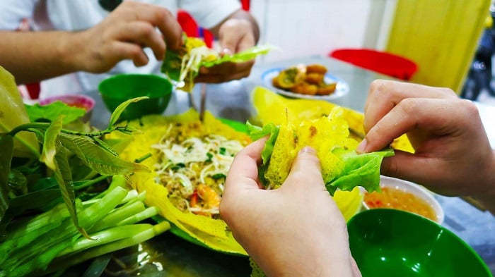 bánh xèo miền Tây