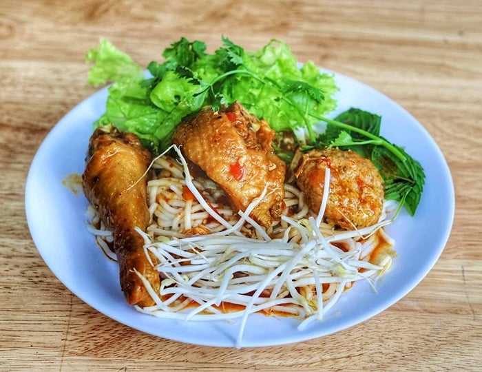 bánh tằm bì Cần Thơ