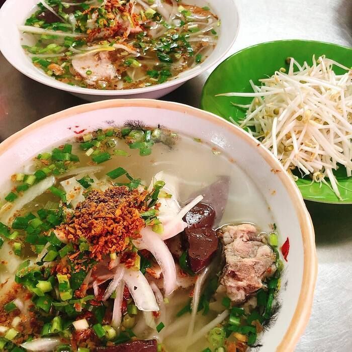 Bánh canh Phú Quốc