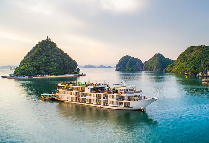 Cửa Vạn - Làng chài