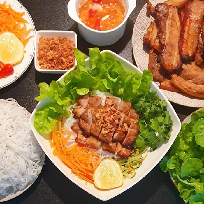 Bún thịt nướng Hội An