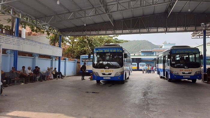 Xe buýt Nha Trang