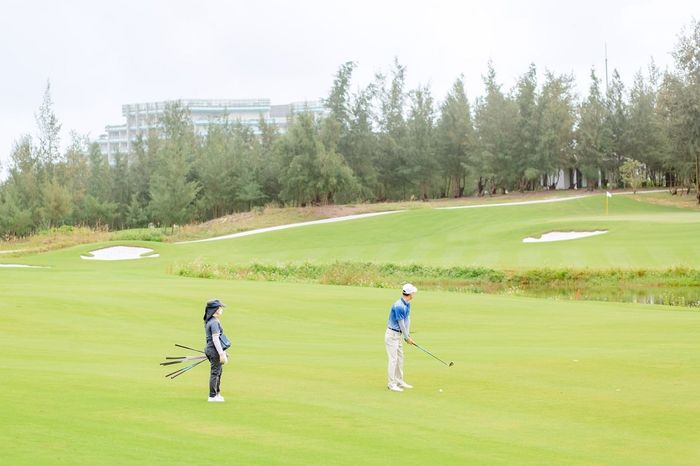 Khoảng cách đánh các gậy golf