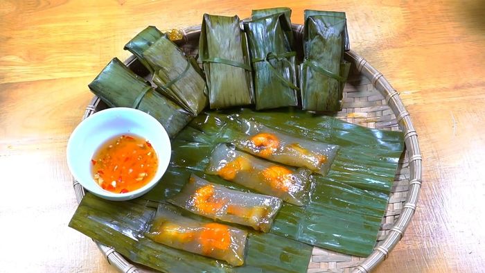 Bánh bột lọc Hà Nội