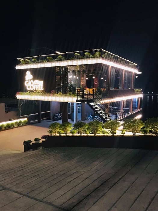 Gió Coffee Hạ Long - Quán cà phê với view đắt giá 7