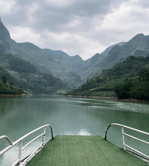 Phượt Hà Giang một mình, cuộc hành trình thanh xuân đáng trải nghiệm trên cao nguyên đá