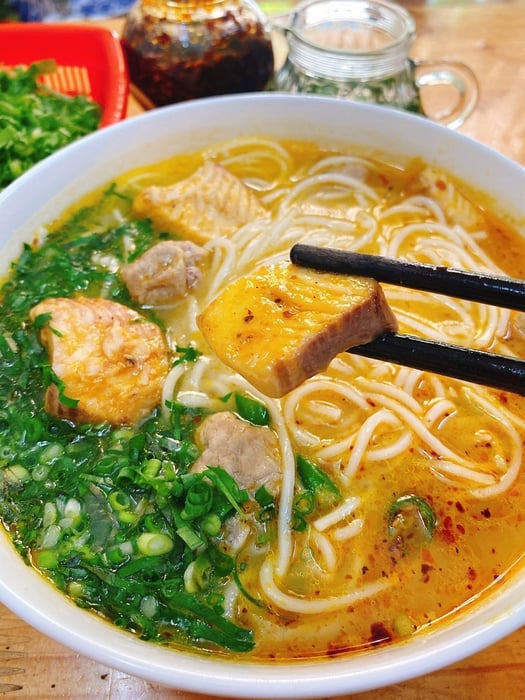 Bánh canh Hà Nội