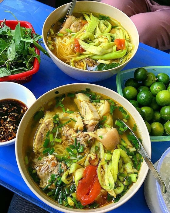 Bún dọc mùng Hà Nội