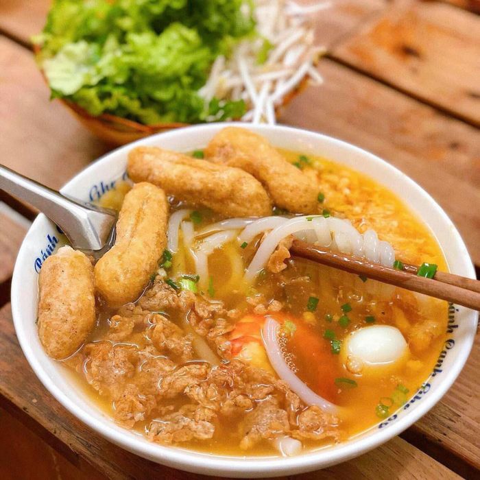 Bánh canh Hà Nội