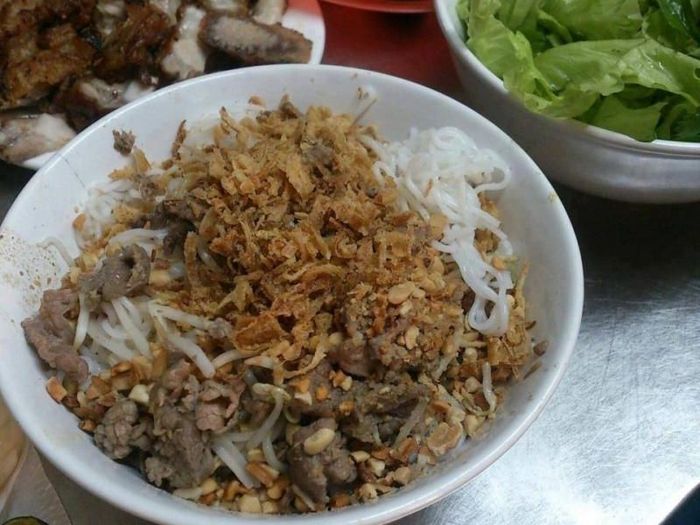 Top 10 quán bún trộn Nam Bộ ngon nhất tại Hà Nội 3