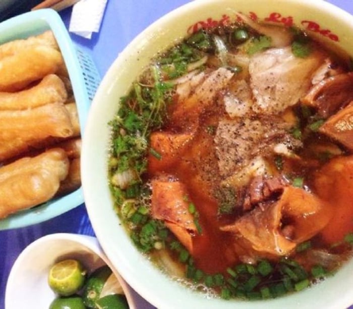 Top 10 quán phở bò sốt vang đỉnh cao tại Hà Nội 5