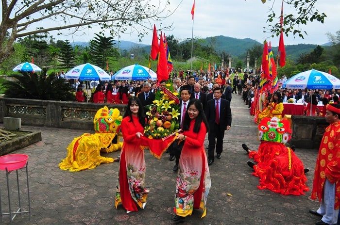 Lễ hội ở Hà Tĩnh - Sự kiện đặc biệt không thể bỏ qua