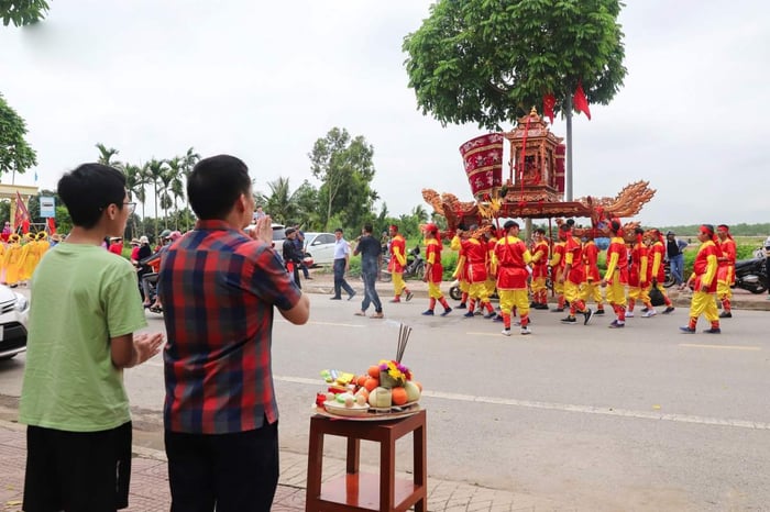 Lễ hội Bạch Đằng - Sự pha trộn độc đáo giữa truyền thống và hiện đại