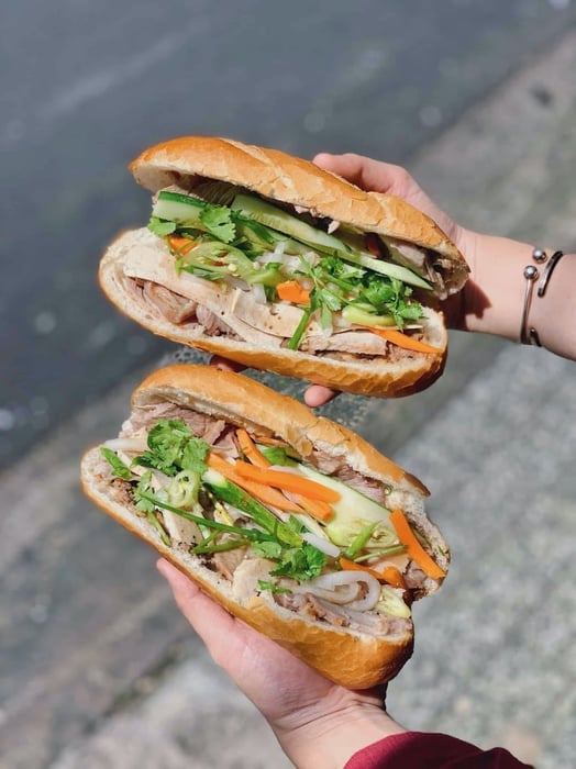 Bánh mì Hà Nội