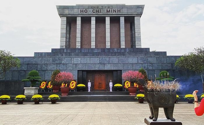 Bí quyết thăm viếng Lăng Chủ tịch Hồ Chí Minh 3
