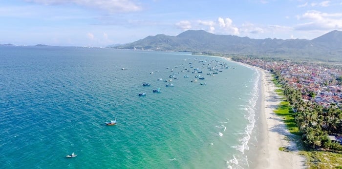 Làng chài Ninh Thủy