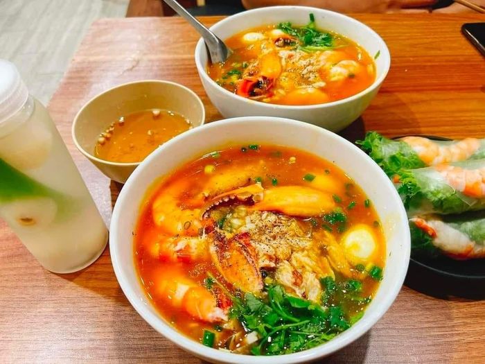 Bánh canh Hà Nội