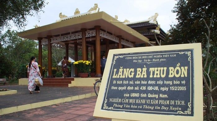 Lễ hội của Bà Thu Bồn