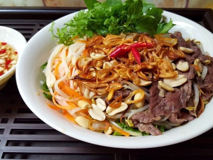 Top 10 quán bún trộn Nam Bộ ngon nhất tại Hà Nội 8