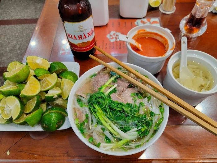 Phở 10 Lý Quốc Sư, tinh hoa ẩm thực truyền thống Việt 5