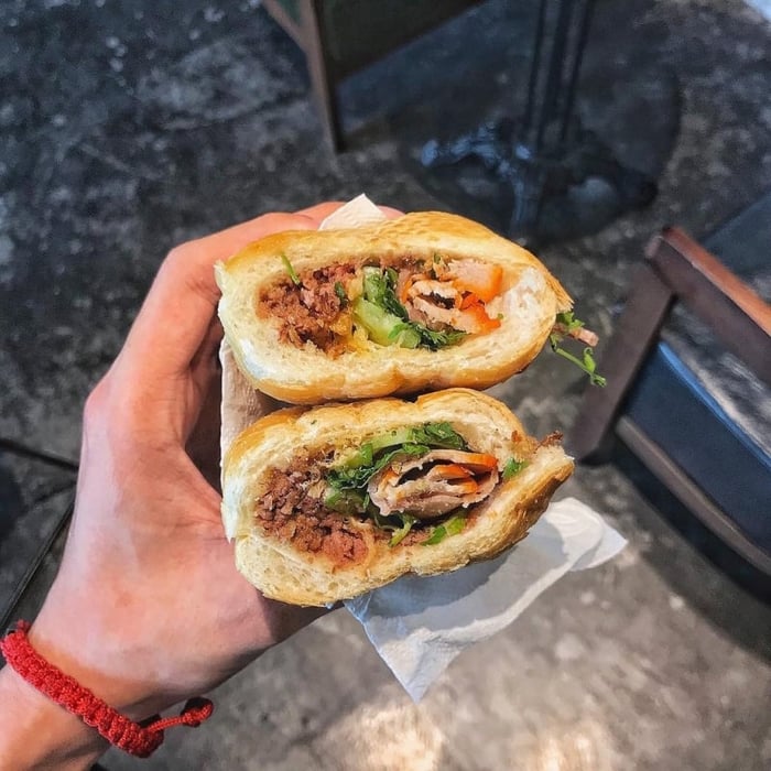 Bánh mì Hà Nội