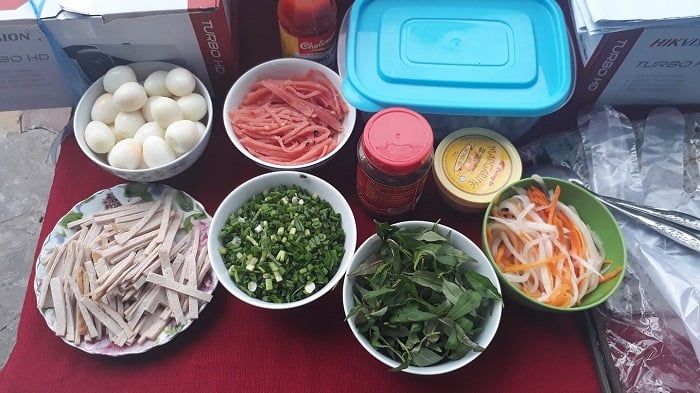 bánh tráng mắm ruốc