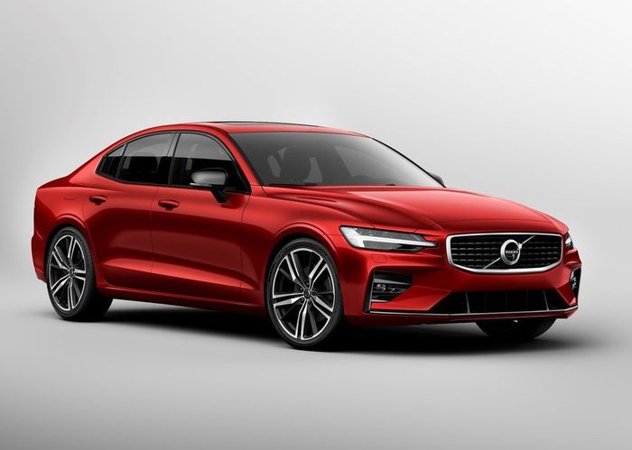 Loạt xe Volvo XC90, XC60, S60, S90 mới ra mắt gây sốt thị trường với 