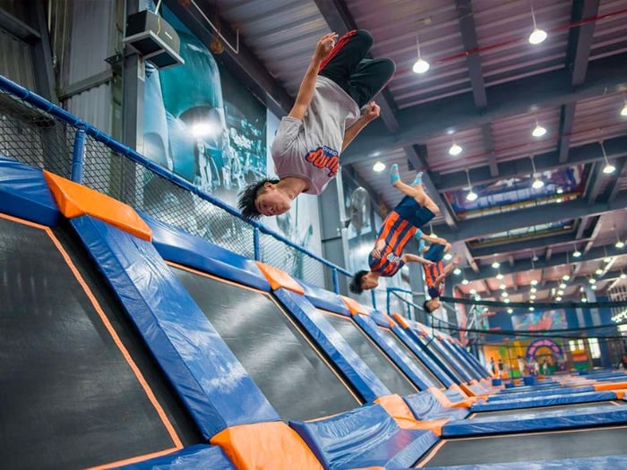 Trải nghiệm vui chơi tại Jump Arena Hà Nội - đánh giá khu Trampoline nổi tiếng số 12