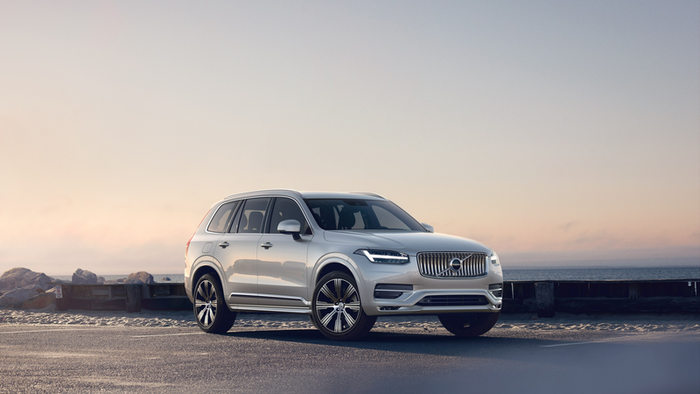 Loạt xe Volvo XC90, XC60, S60, S90 ra mắt làm nên bão giá trên thị trường với 