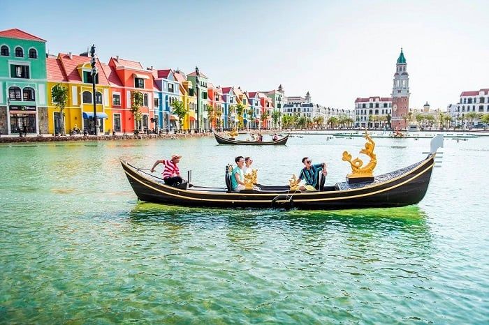 Trải nghiệm du ngoạn trên kênh đào Venice