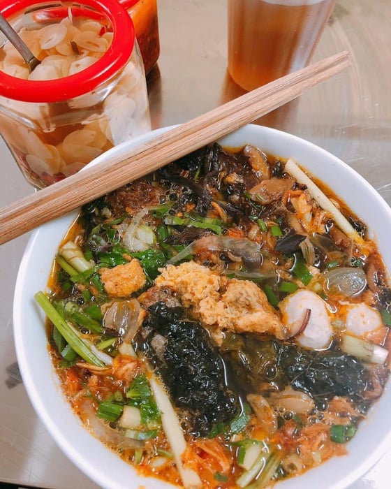 bánh đa cua Hải Phòng