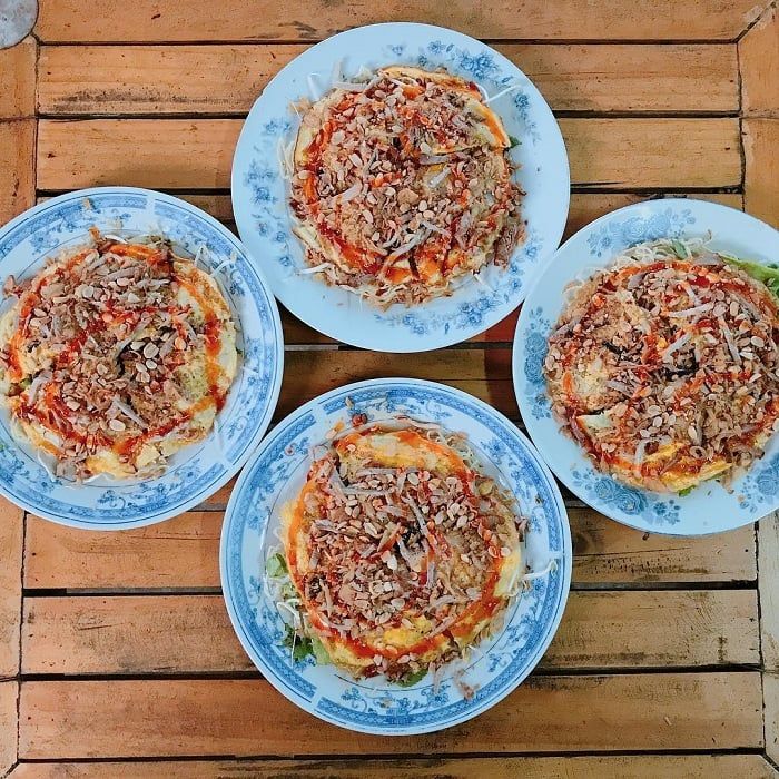 pizza hủ tiếu