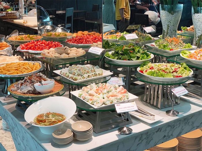 Khám phá hương vị độc đáo của ẩm thực Việt - Nhật tại nhà hàng Buffet Adobi 3